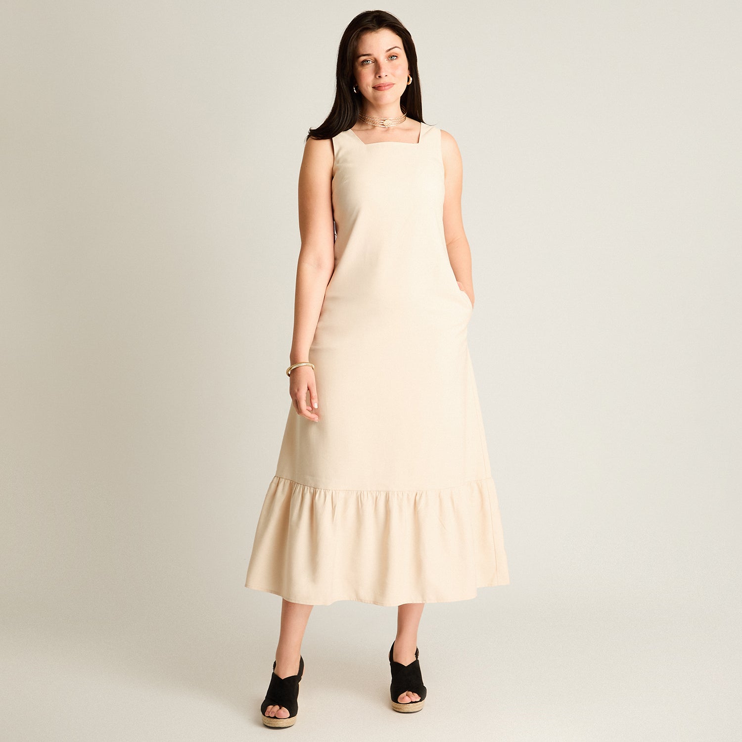 Vestido Maxi Arena No Elasticado Sin Forro Calce Holgado